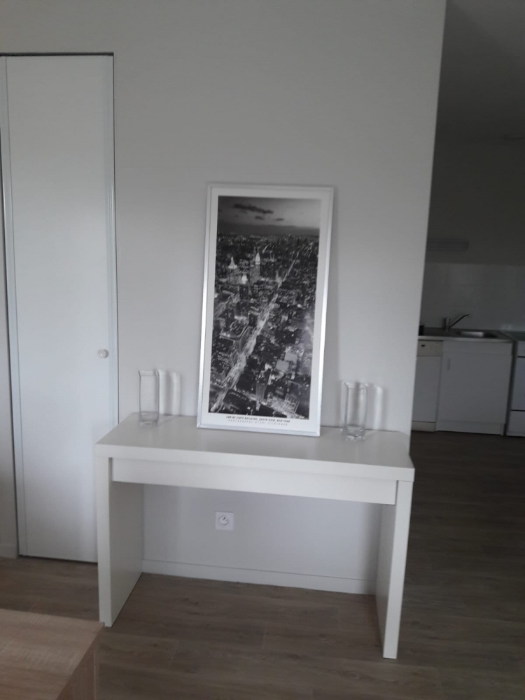Homat installation: furniture rental for a social landlord