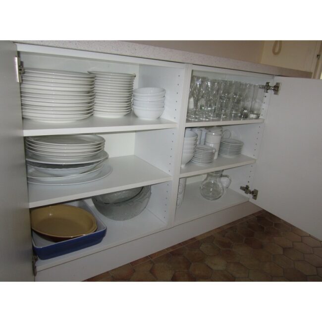 Dishes and utensils - Image 21